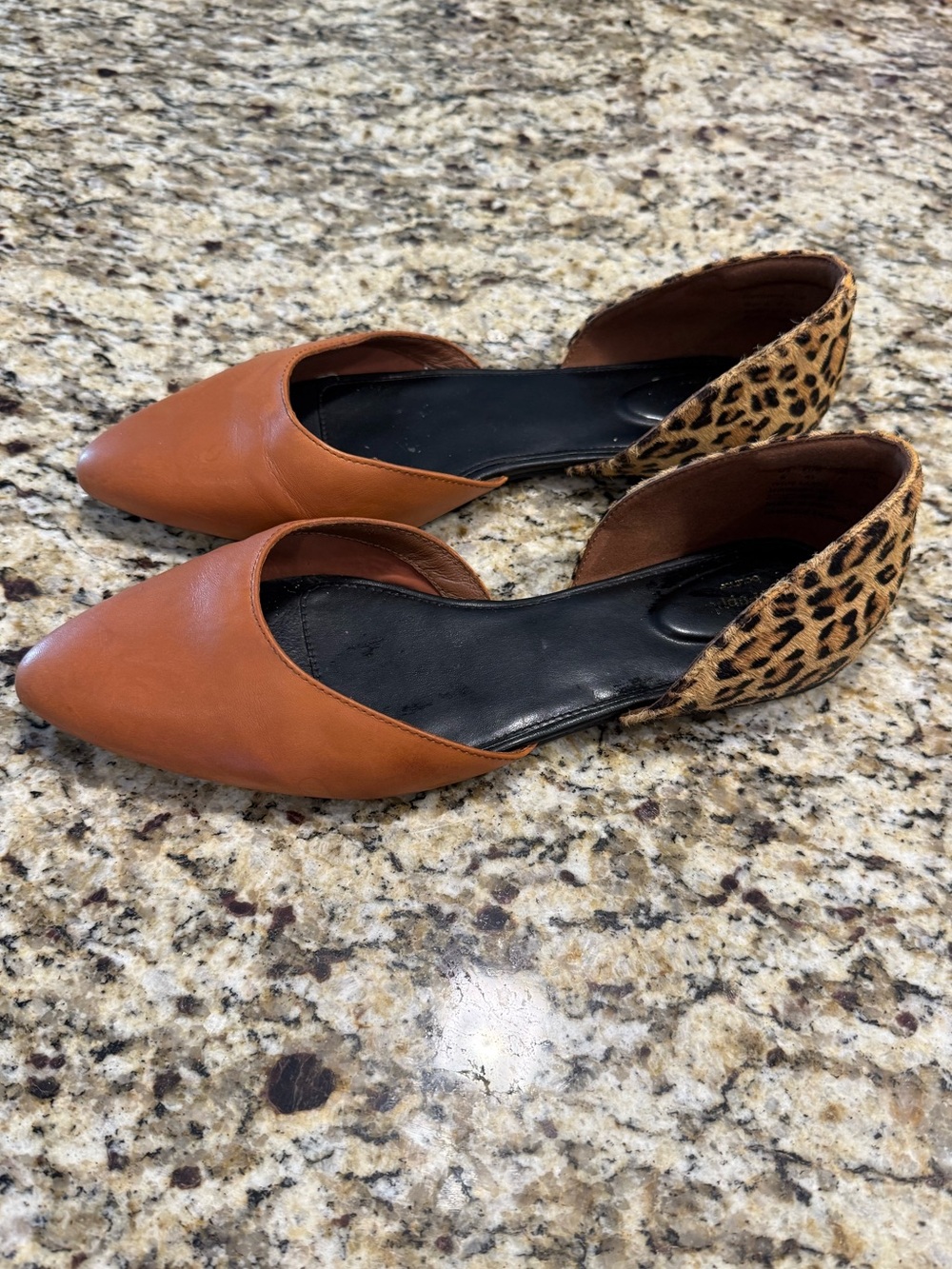Hush Puppies leopard & light brown leather flats SZ 9 wide